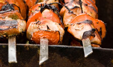 Kebab, et şiş kavurma