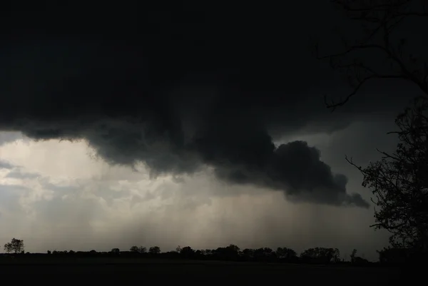 Tempestade e chuva — Fotografia de Stock