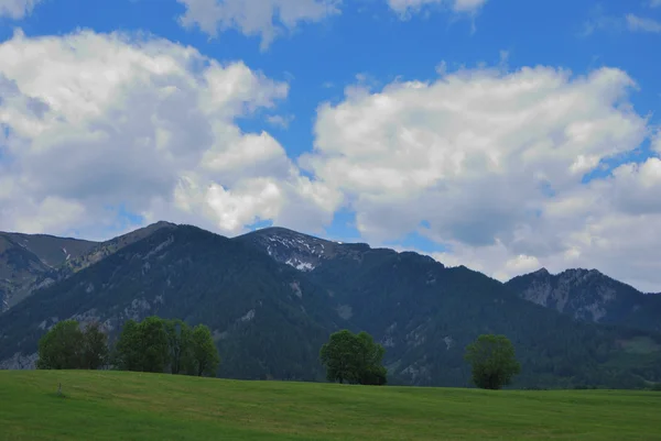 Montanhas paisagem no verão — Fotografia de Stock