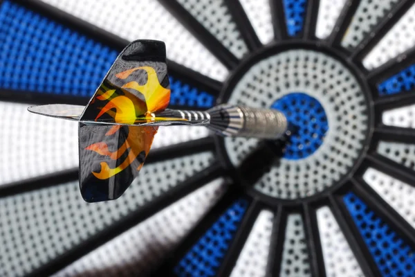 Bullseye with arrow great view — Stock Photo, Image