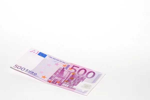Banconota da 500 euro sinistra su bianco — Foto Stock