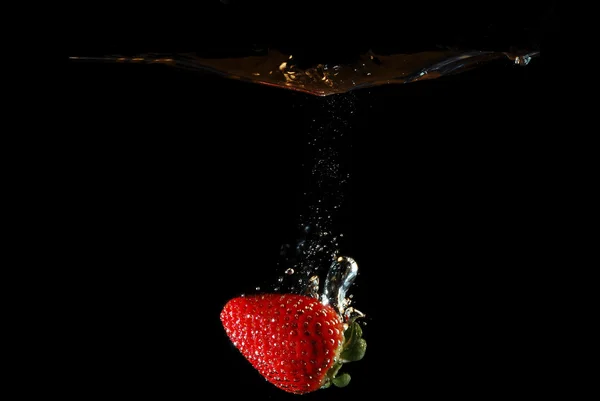 Strawberry in water — Stock Photo, Image