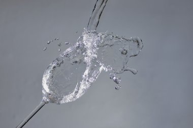 berrak su şarap cam