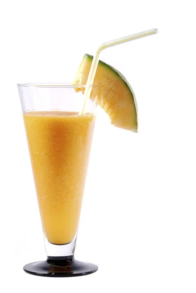 Melonen Ingwer Smoothie mit Trinkhalm Porträt lizenzfreie Stockfotos