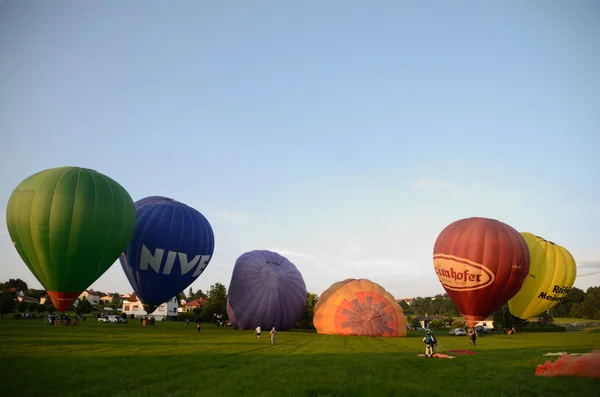 Bunte Luftballons — Stockfoto