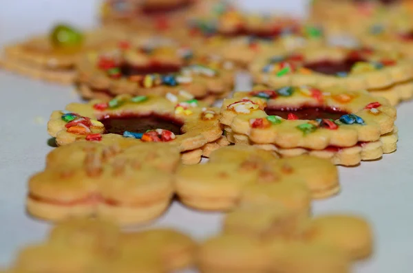 Färgglad jul cookies — Stockfoto