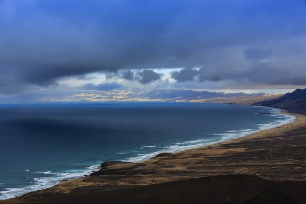 Plaża w fuerteventura, Wyspy Kanaryjskie, Hiszpania — Zdjęcie stockowe