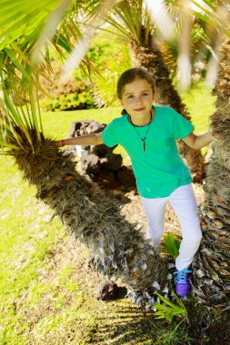 yaz tatili - beach Resort güzel, genç bir kız portresi