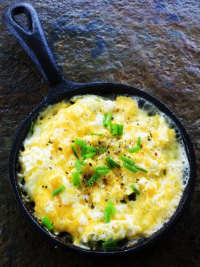 Kahvaltı, omlet chives ile