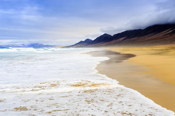 Plaża w fuerteventura, Wyspy Kanaryjskie, Hiszpania — Zdjęcie stockowe