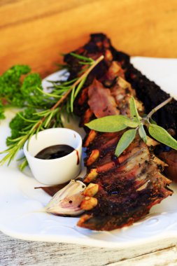 Barbekü - ızgara domuz pirzola