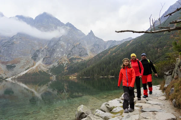 Hiking - family on mountain trek — Stock Photo, Image