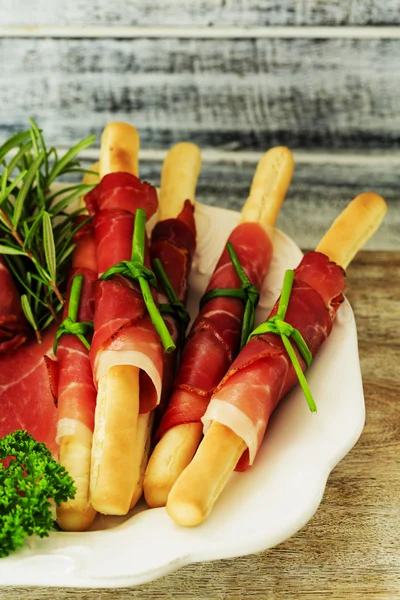 Prosciutto - Italian prosciutto di Parma — Stock Photo, Image