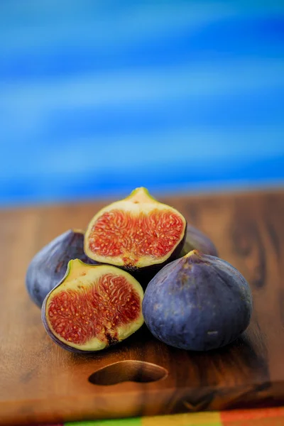 Frutas maduras de la higuera — Foto de Stock