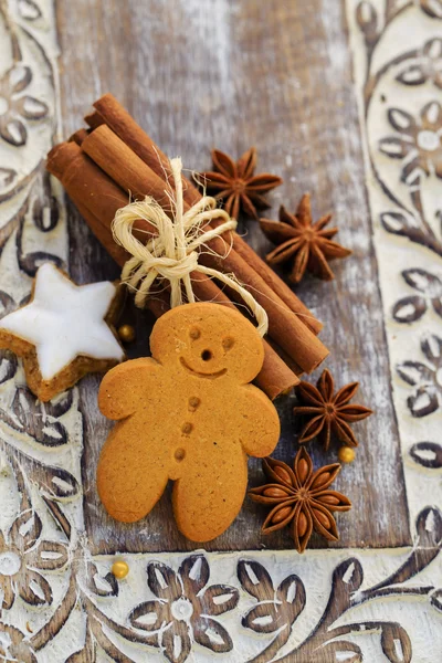 Especias de Navidad, Hombre de jengibre - Galletas de Navidad —  Fotos de Stock