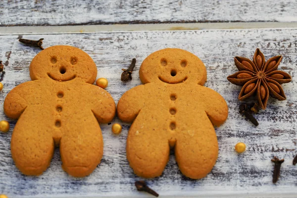 Christmas Spices, Gingerbread man - Christmas cookies — Stock Photo, Image