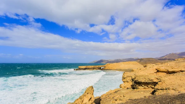 Hervormingspakket strand in fuerteventura, Canarische eilanden, Spanje — Stockfoto