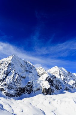 Kış dağlar, panorama - İtalyan Alpleri