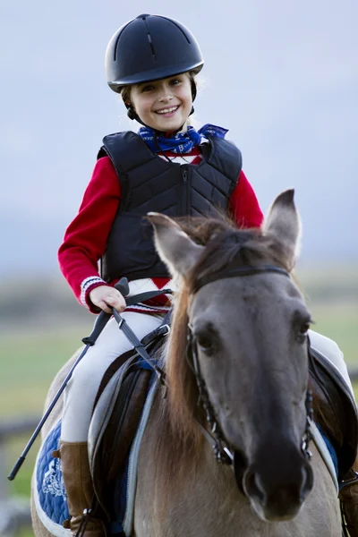 Horse riding - lovely equestrian girl — Stock Photo, Image