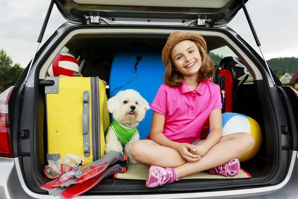 Férias de verão, Viagens - família pronta para a viagem para férias — Fotografia de Stock