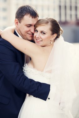 Mutlu gelin ve damat düğünlerinde