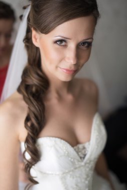 Güzel gelin.