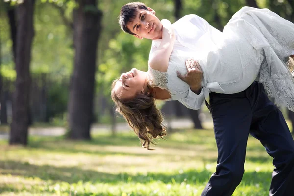 Novia y novio — Foto de Stock