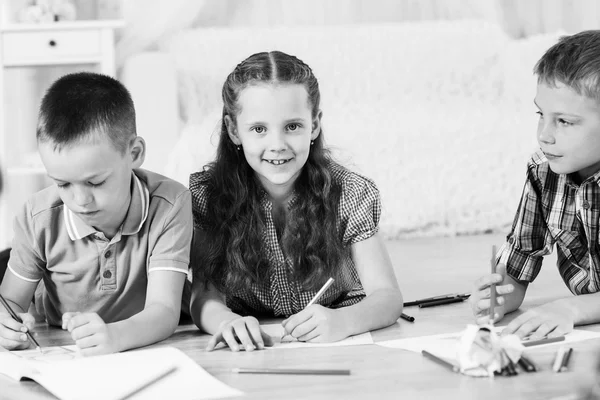 Kindergruppe — Stockfoto