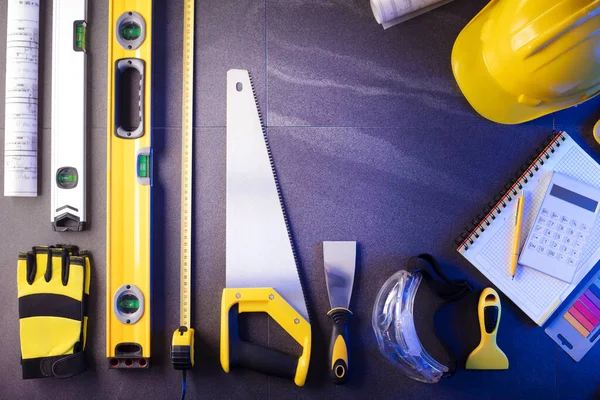 Contractor Theme Plans Notebook Tool Kit Contractor Yellow Hardhat Libella — Foto de Stock