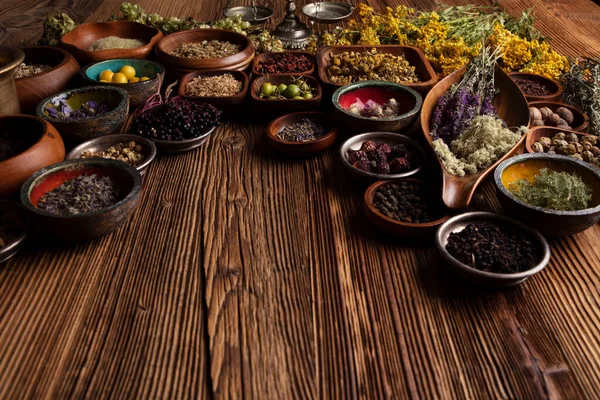 Natural Medicine Background Assorted Dry Herbs Bowls Mortar Plants Rustic —  Fotos de Stock