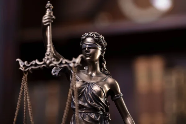 Law Justice Concept Justice Symbol Themis Sculpture Gray Background — Stok fotoğraf