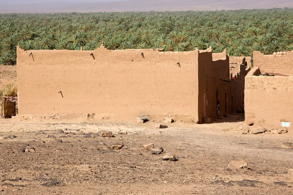 Marruecos antiguo pueblo fortificado — Foto de Stock