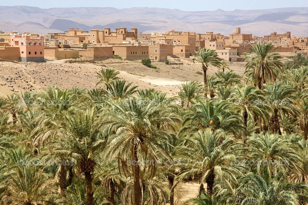 Moroccan rural village — Stock Photo © ajlber 15768725