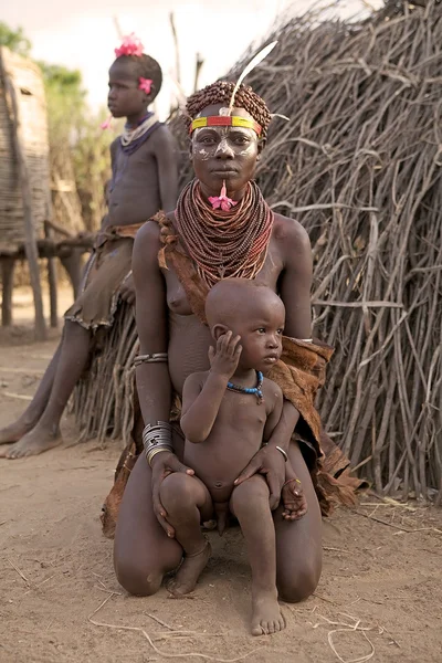 Женщины африканского племени — стоковое фото