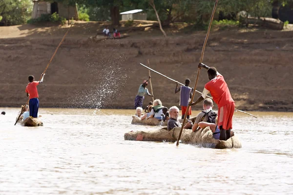 Pirogues on the river — Stock Photo, Image