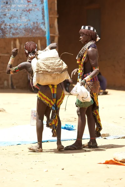 Les femmes africaines au marché — Photo