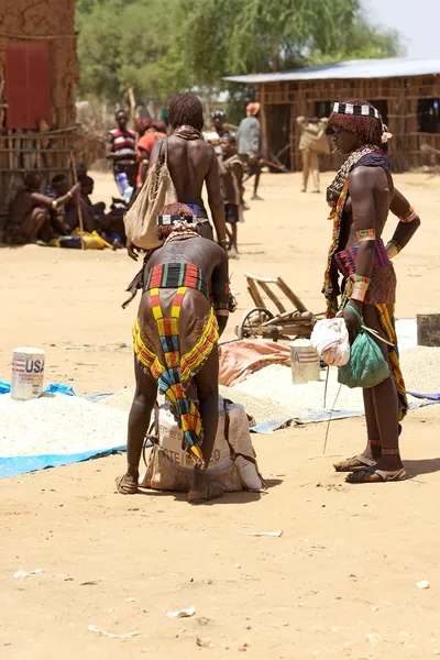 Mujeres africanas en el mercado — Foto de Stock