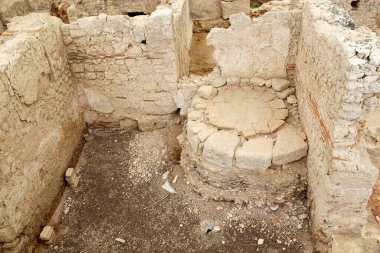 Egnazia, Egnazia Apulia 'nın Latin Katolik unvanı taşıyan bir ortaçağ piskoposluğu olması nedeniyle Messapii' nin antik bir şehriydi. Güney İtalya 'da, Apulia' nın güney kesiminde, Salento 'da, modern Fasano yakınlarında yer alır. İlk set.