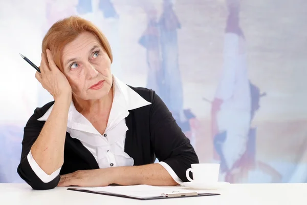 Aged lady sitting — Stock Photo, Image