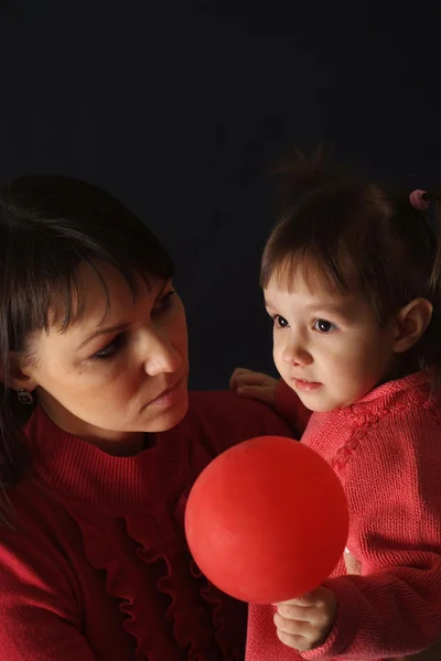 Good sad Caucasian mama with a daughter — Stock Photo, Image