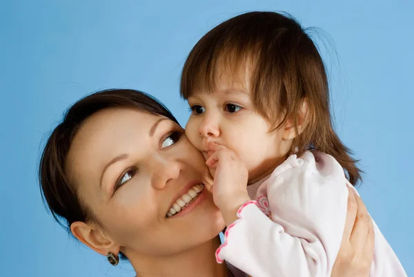 Feliz dama caucásica con una hija —  Fotos de Stock