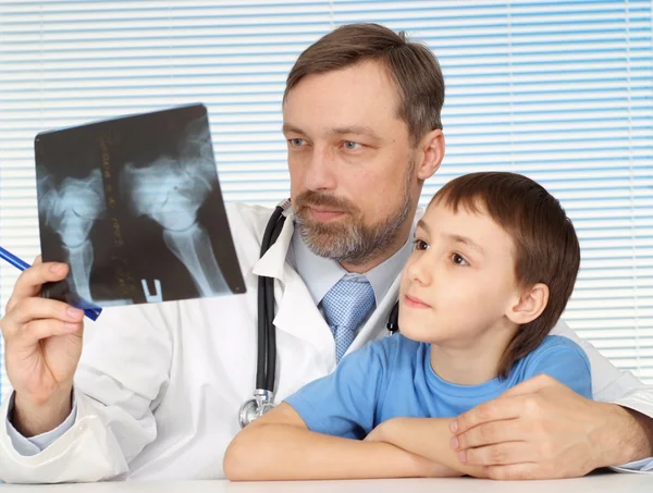 King doc in his office — Stock Photo, Image