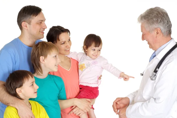 Lachende medic is ontvangen van bezoekers — Stockfoto