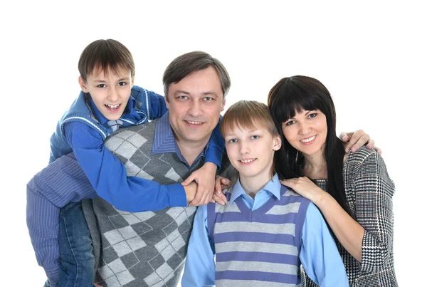 Портрет европейской семьи из четырех человек — стоковое фото