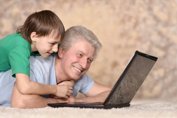 Muž a jeho vnuk — Stock fotografie