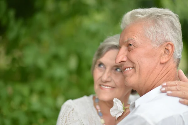 Retrato de una pareja de ancianos —  Fotos de Stock