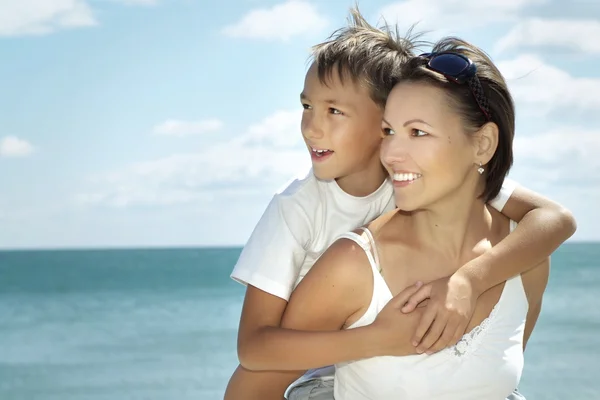 Madre e hijo — Foto de Stock