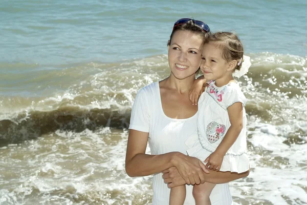 Madre con su hija — Foto de Stock