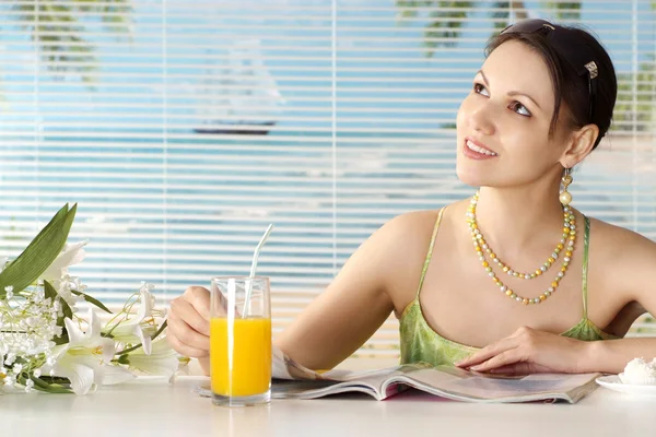 Cute girl with juice — Stock Photo, Image