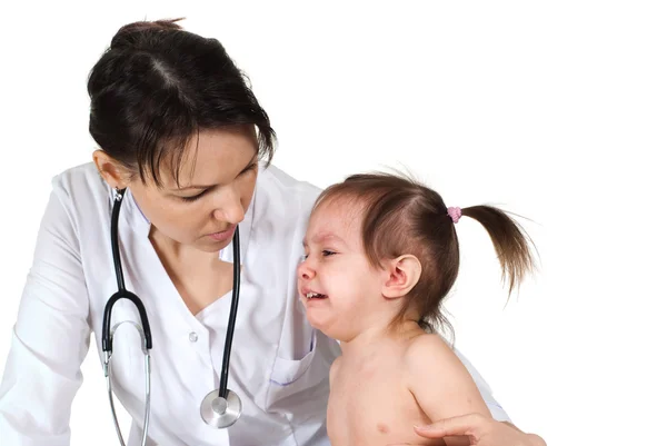 Arts met een huilend meisje — Stockfoto